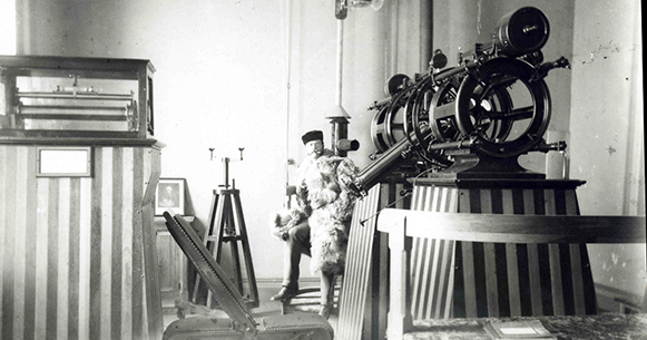 Historic photo of Edward Holden.